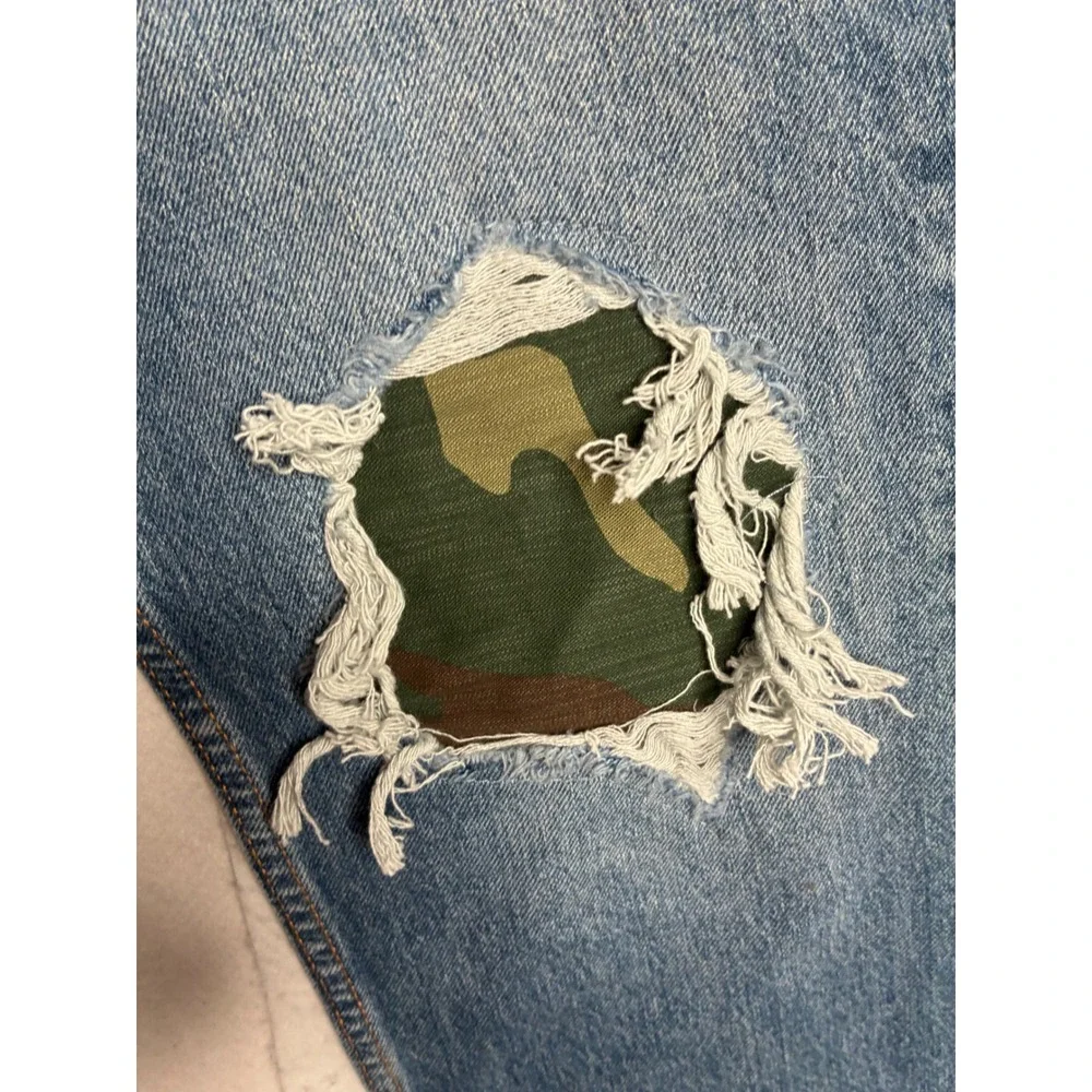 Levis levi 502